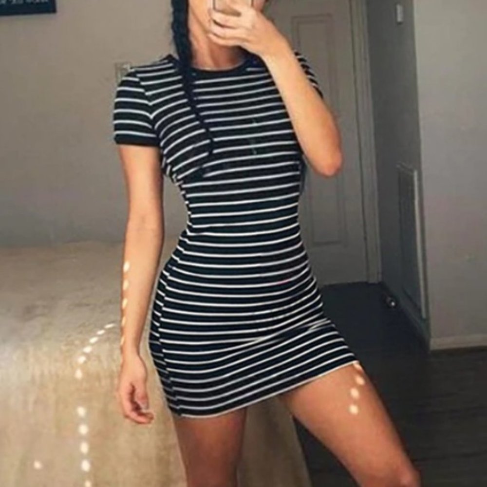 NWT Bodycon Sexy Y2K Cotton Blend Striped Scoop Neck Short Sleeve Mini Dress